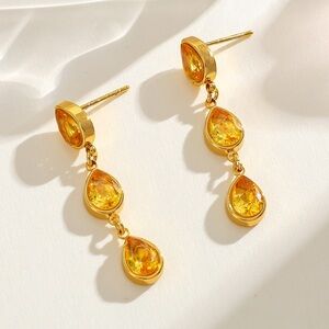 Elegant Gold Drop Earrings